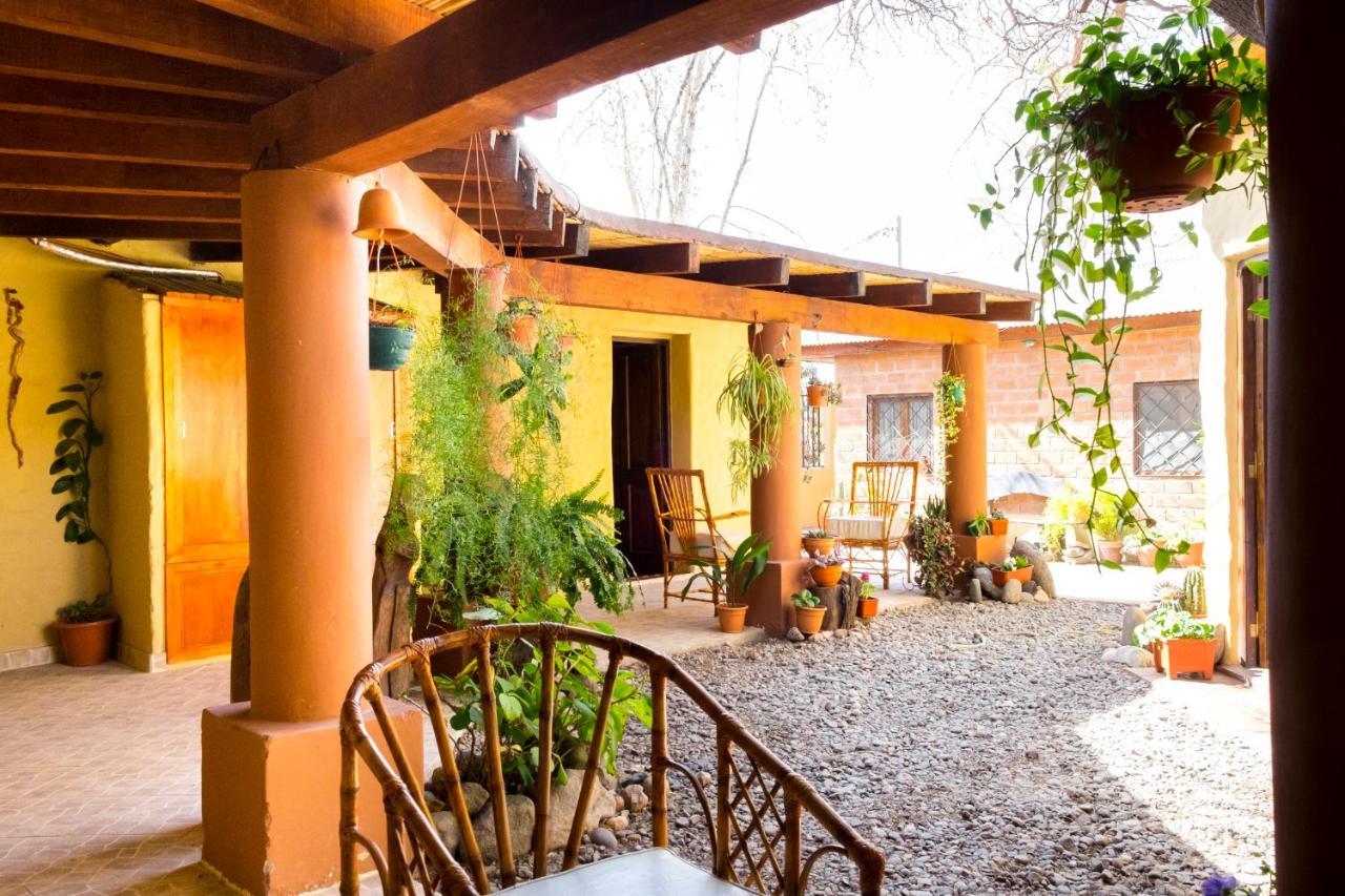 La Montana Bed & Breakfast Cafayate Bagian luar foto